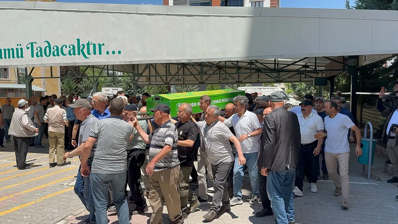 Havai fişek fabrikasındaki patlamada 2 tutuklama!