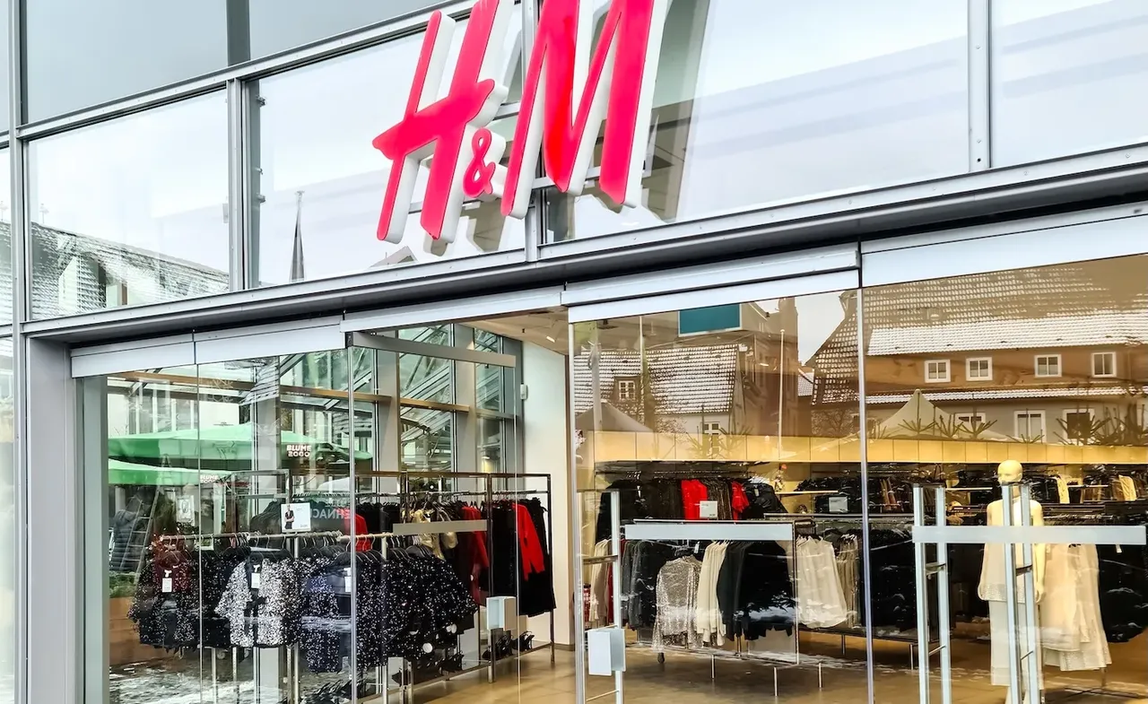 H&Mde büyük küçülme! 136 mağaza kapandı, bir marka rafa kalktı