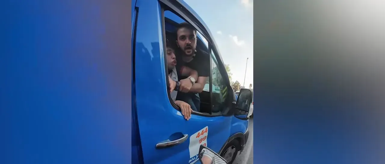 İstanbul trafiğinde rezil anlar! Trafikte dehşet saçan 2 kargocu kovuldu