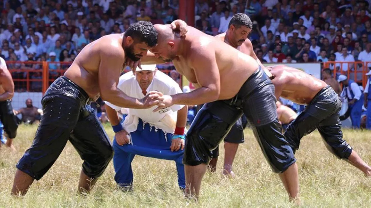 Kırkpınar Güreşleri ne zaman, hangi kanalda canlı yayınlanacak? 665. Kırkpınar Yağlı Güreşleri'nin tarihi açıklandı