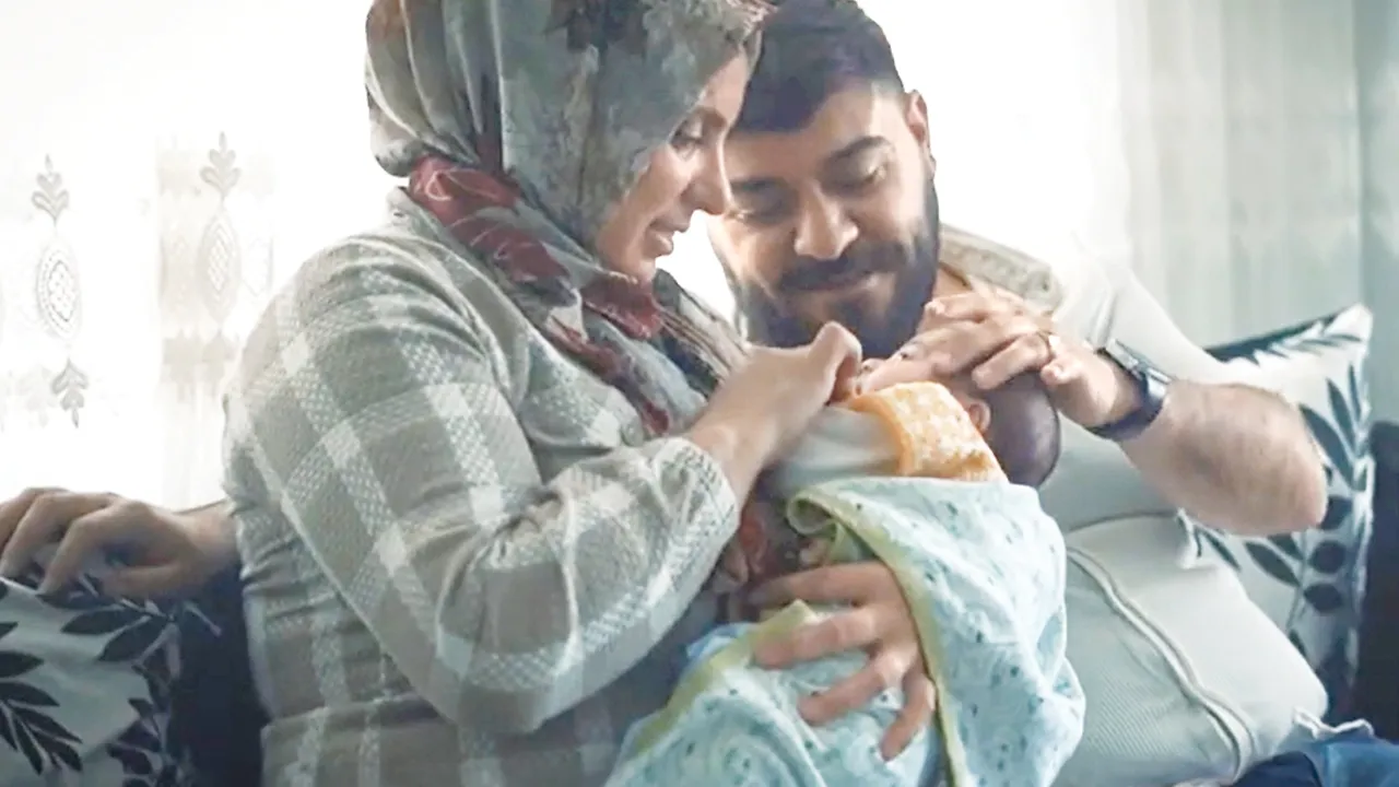 Koruyucu aile hizmetinde büyük başarı: Türkiye evini açtı, 11 bin çocuk yuvaya kavuştu