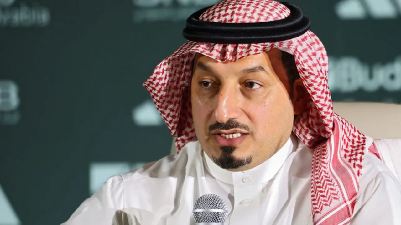 Suudi Arabistan Futbol Federasyonu Başkanı Al-Misehal