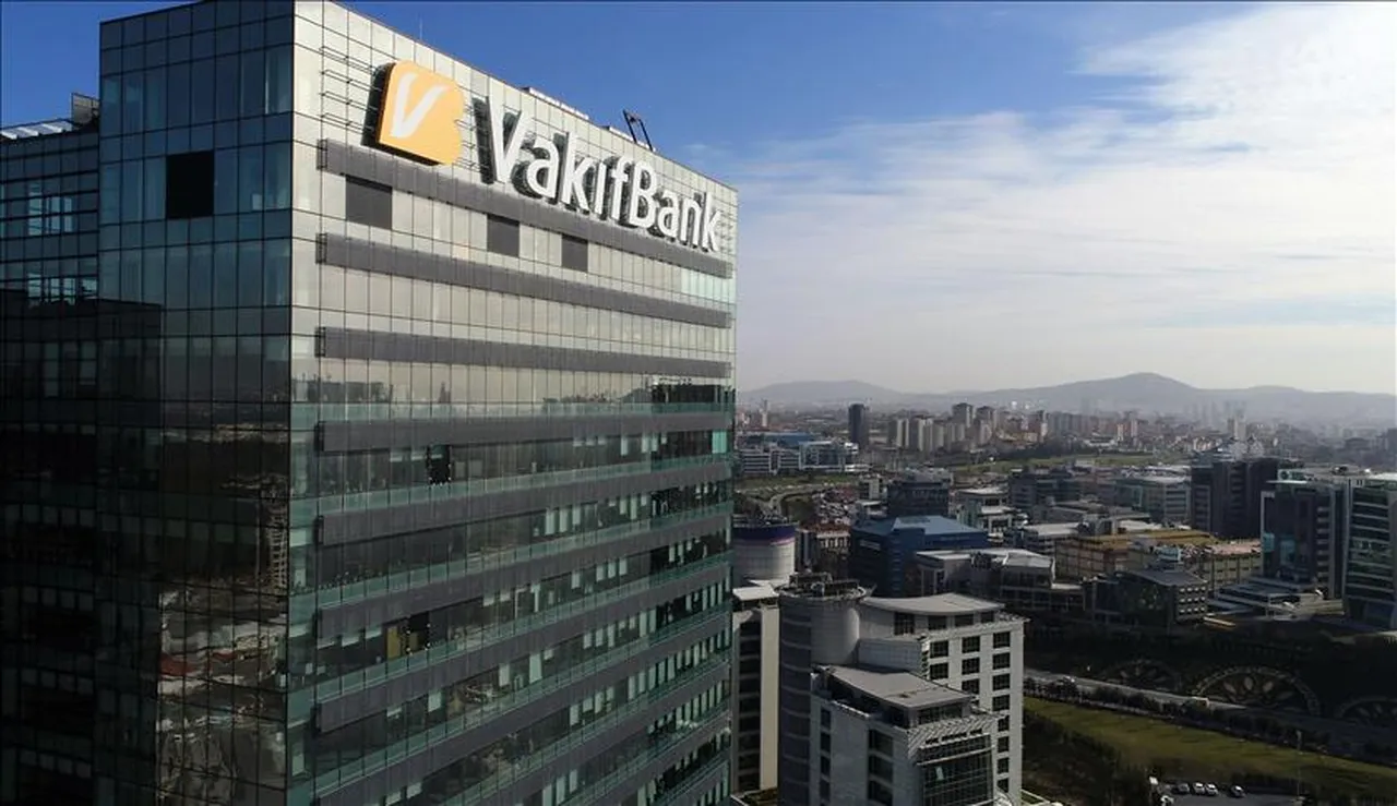 Vakıfbanka yurtdışından 250 milyon dolarlık kaynak