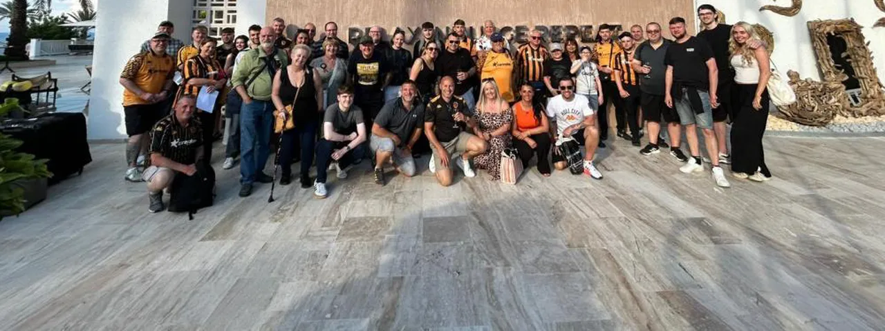 200 Hull City taraftarı, Antalya Kamer'de tatil yapacak.