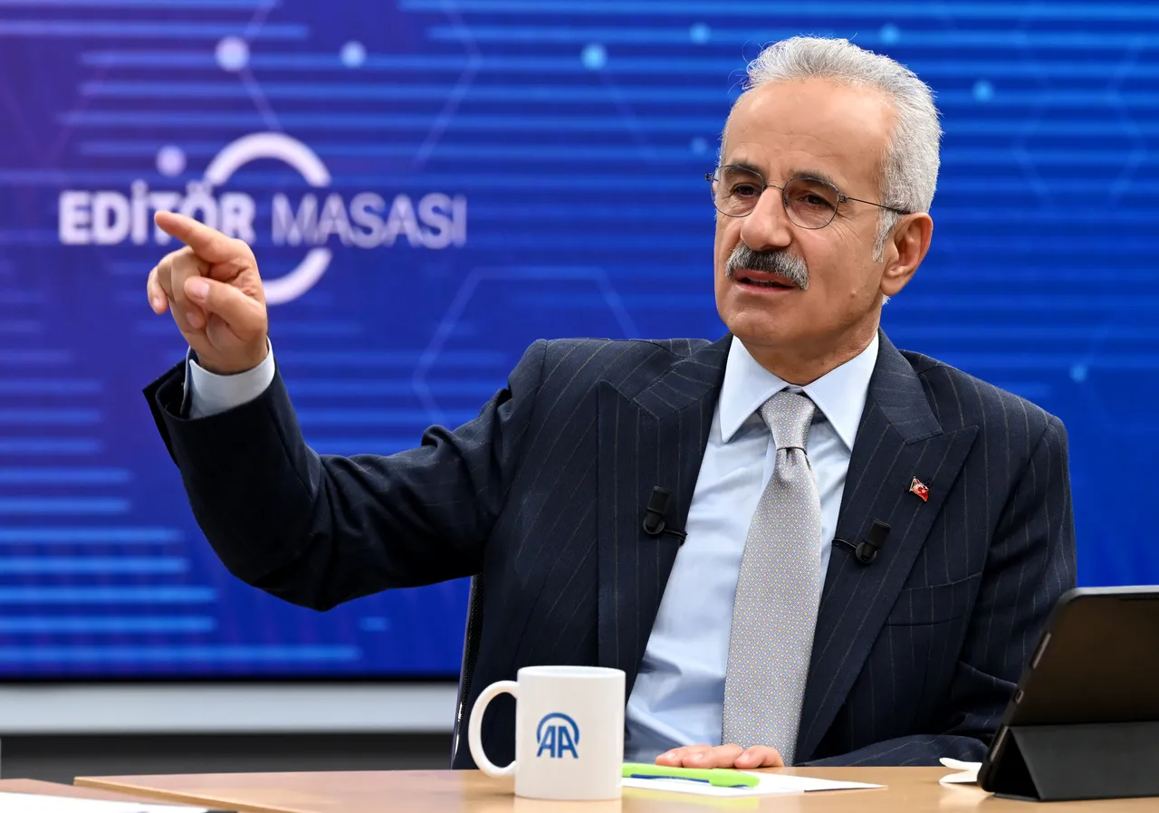 Ulaştırma ve Altyapı Bakanı Abdulkadir Uraloğlu