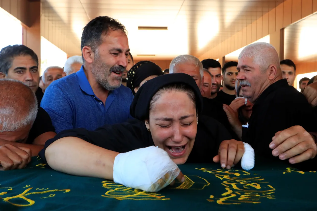 Bir mezarda iki acı: Baba ve 9 aylık oğlu gözyaşlarıyla defnedildi