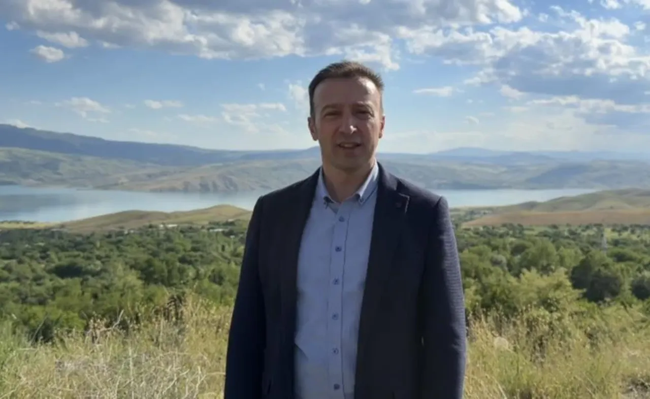 Bitlis Eren Üniversitesi (BEÜ) Öğretim Görevlisi Veteriner Hekim Şevket Soylu