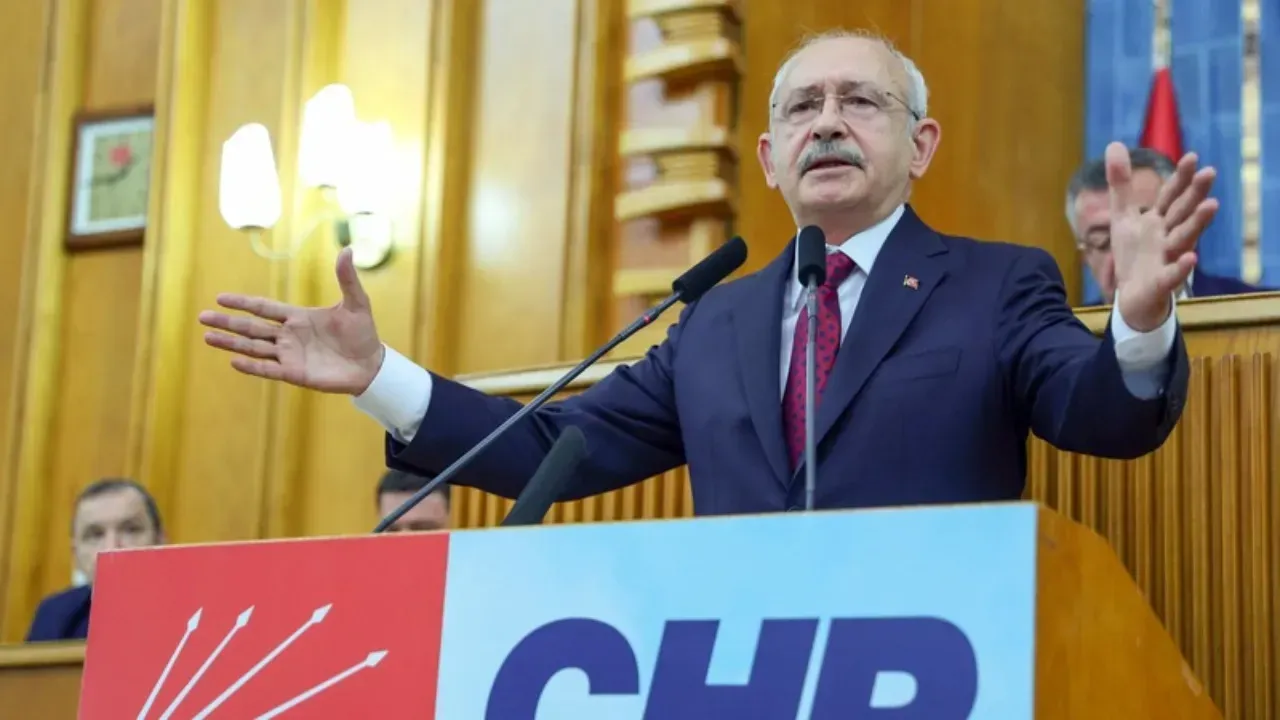 SALI GÜNÜ KÜRSÜDE!