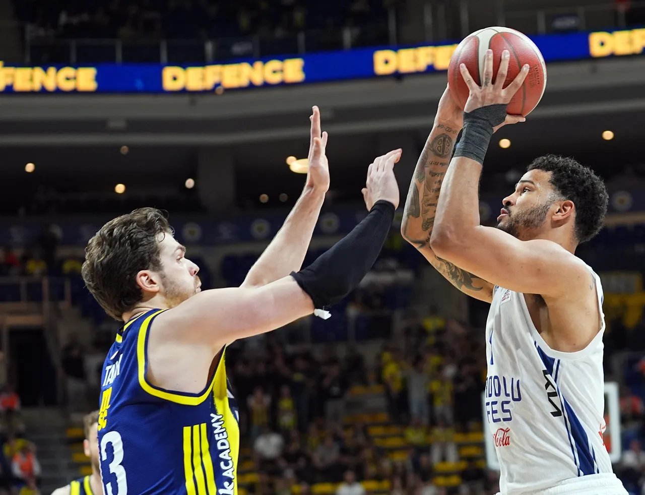 Fenerbahçe Beko-Anadolu Efes basketbol maçı hangi kanalda, saat kaçta? (Basketbol Süper Ligi play-off yarı final serisi ikinci maç)