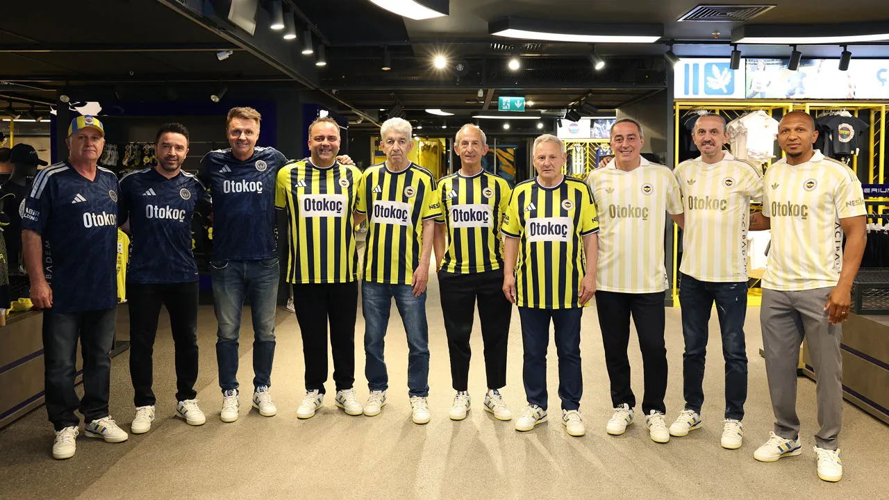 Fenerbahçe'de 2026-2027 sezonu formalarının tanıtımı gerçekleştirildi.