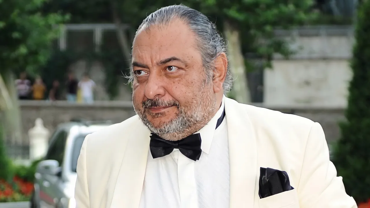 Reha Muhtar hayatını kaybetti