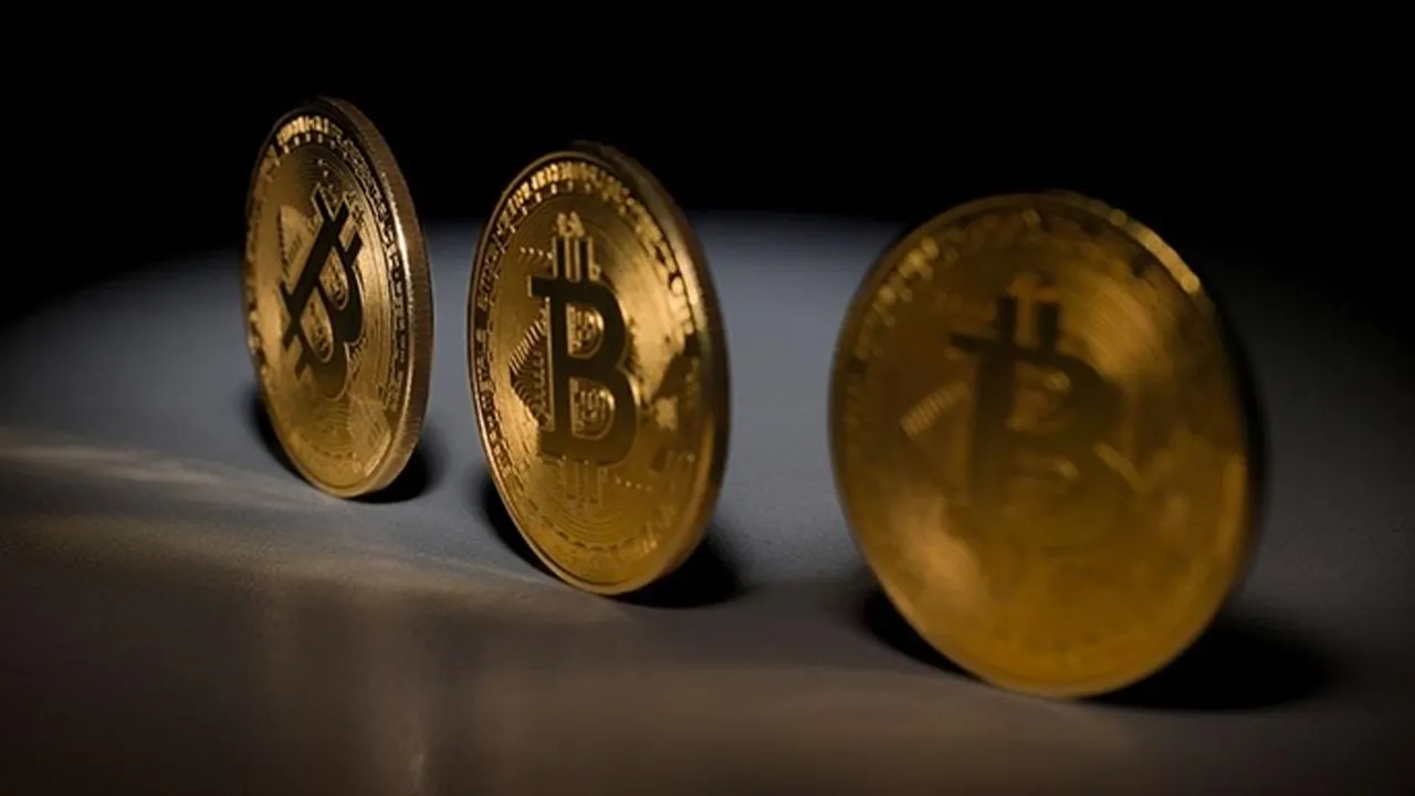 Kriptoyu düşüren 'Strategy'! Bitcoin, 2 ayın dibine geriledi