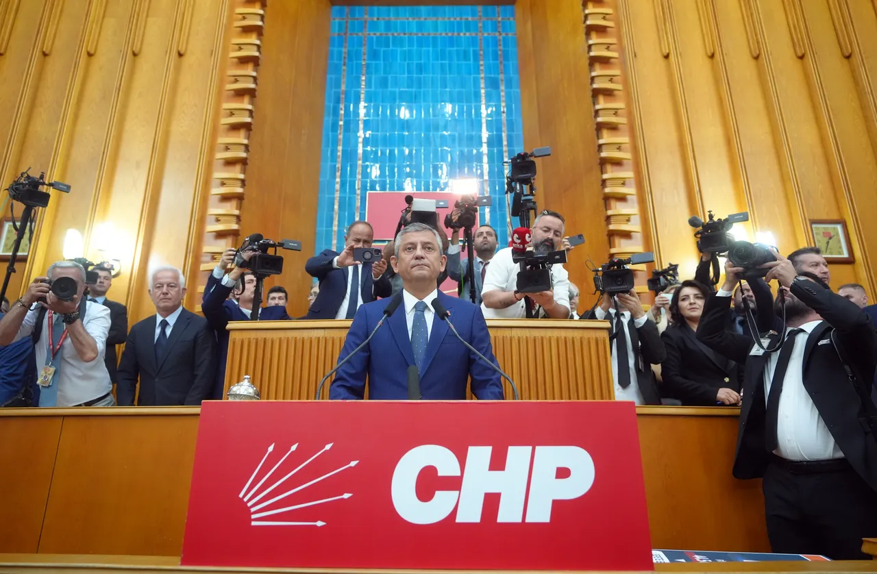 Özgür Özel