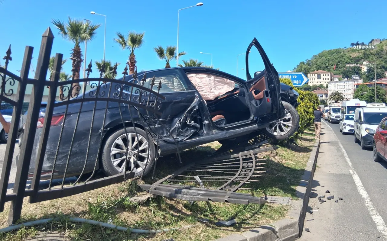 Yeniden Refah Partisi Genel Başkan Yardımcısı trafik kazası geçirdi