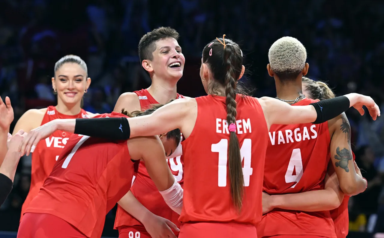 Zehra Güneş, Ebrar Karakurt, Hande Baladın neden yok, oynamıyor? VNL Brezilya etabında yoklar