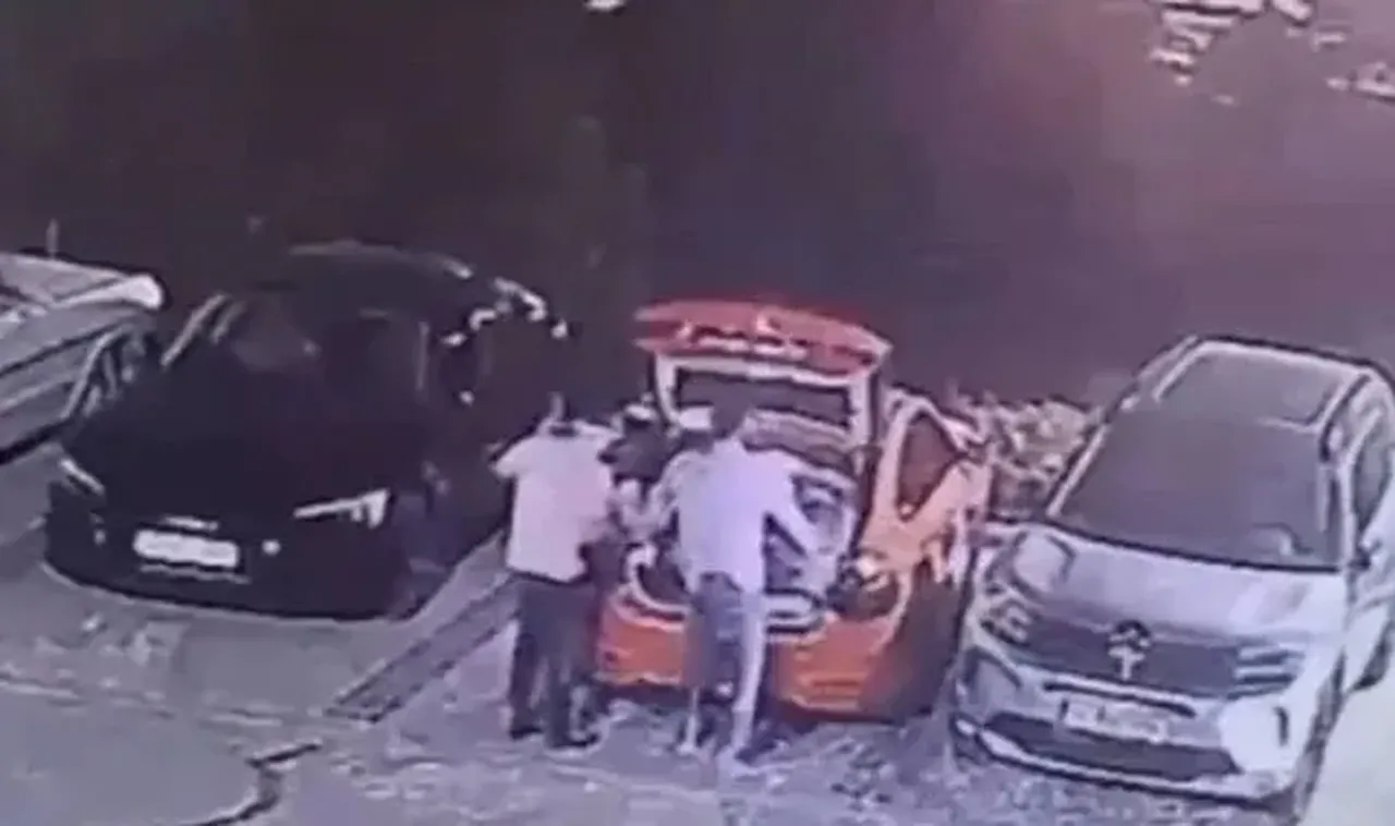 Ayaklarını iple bağlayıp darp etmiş! Ejegul Ovezovaya işkence görüntüleri… Ayşe Tokyaz davasında yeni deliler ortaya çıktı
