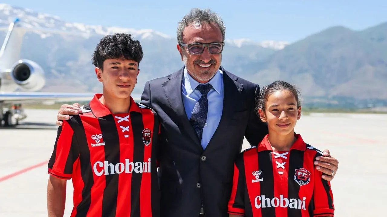 Chobani CEO’su Ulukaya'dan Erzincanspor'a destek