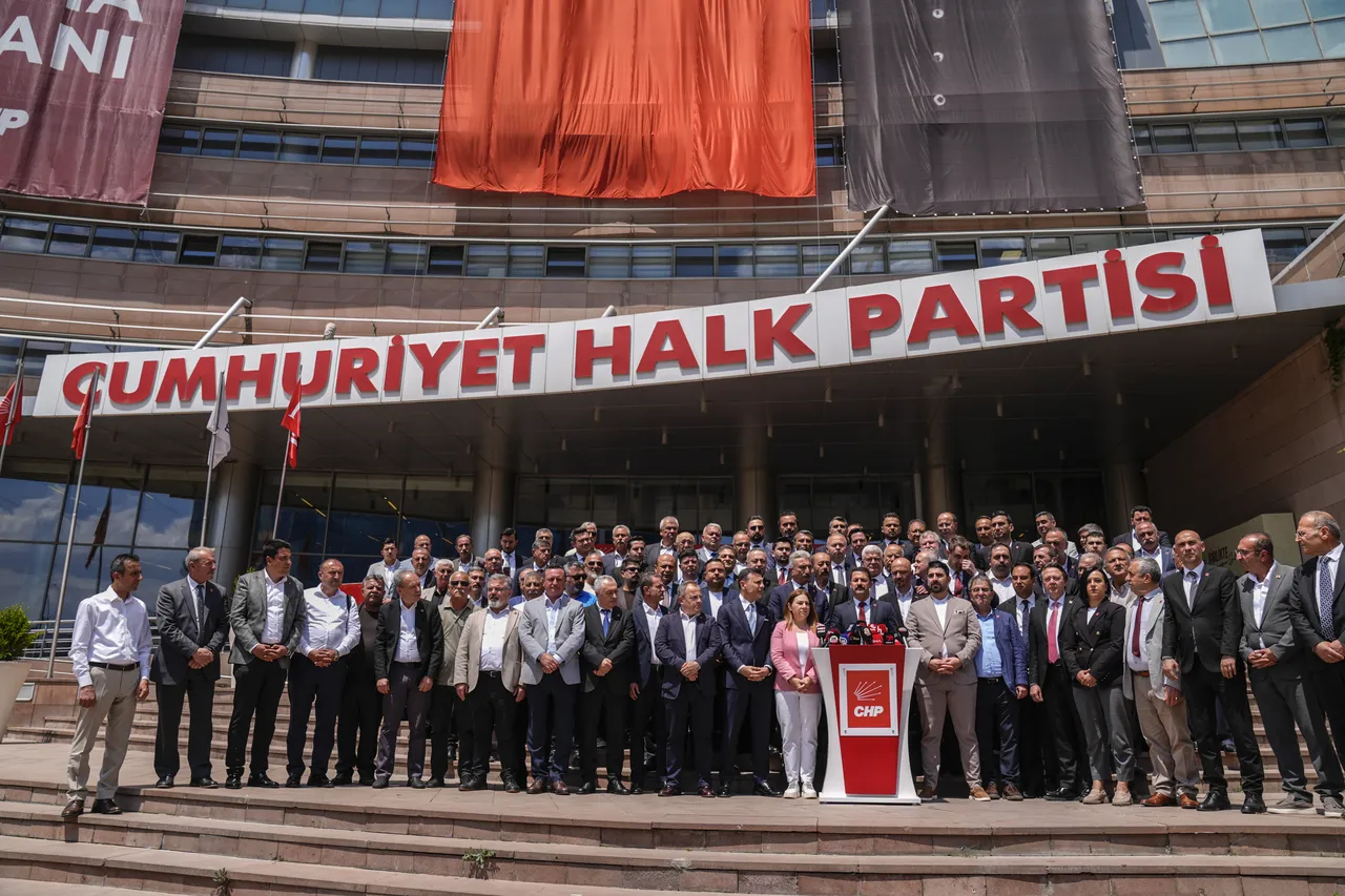 CHP adliye koridorlarına hapsoldu! Kurultay da ihraçlar da mahkemelik olacak