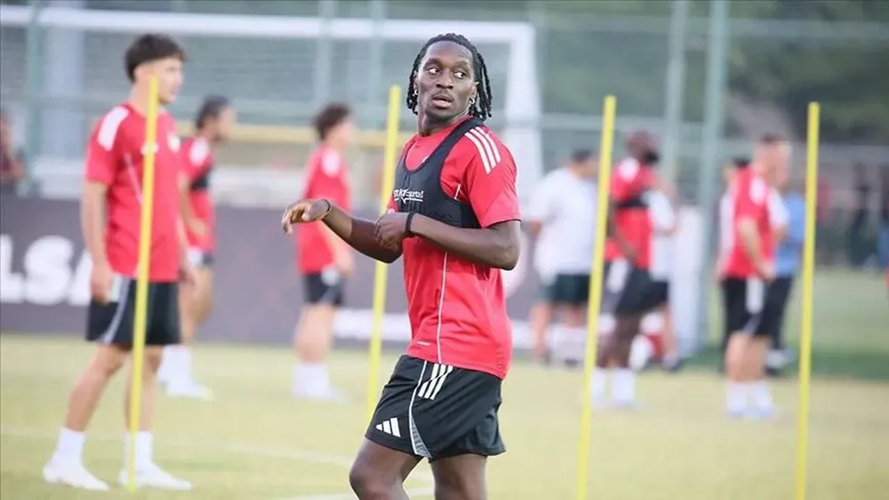 Gaziantep FK, Christopher Lungoyi için Juventus'a 100 bin euro ödemişti.