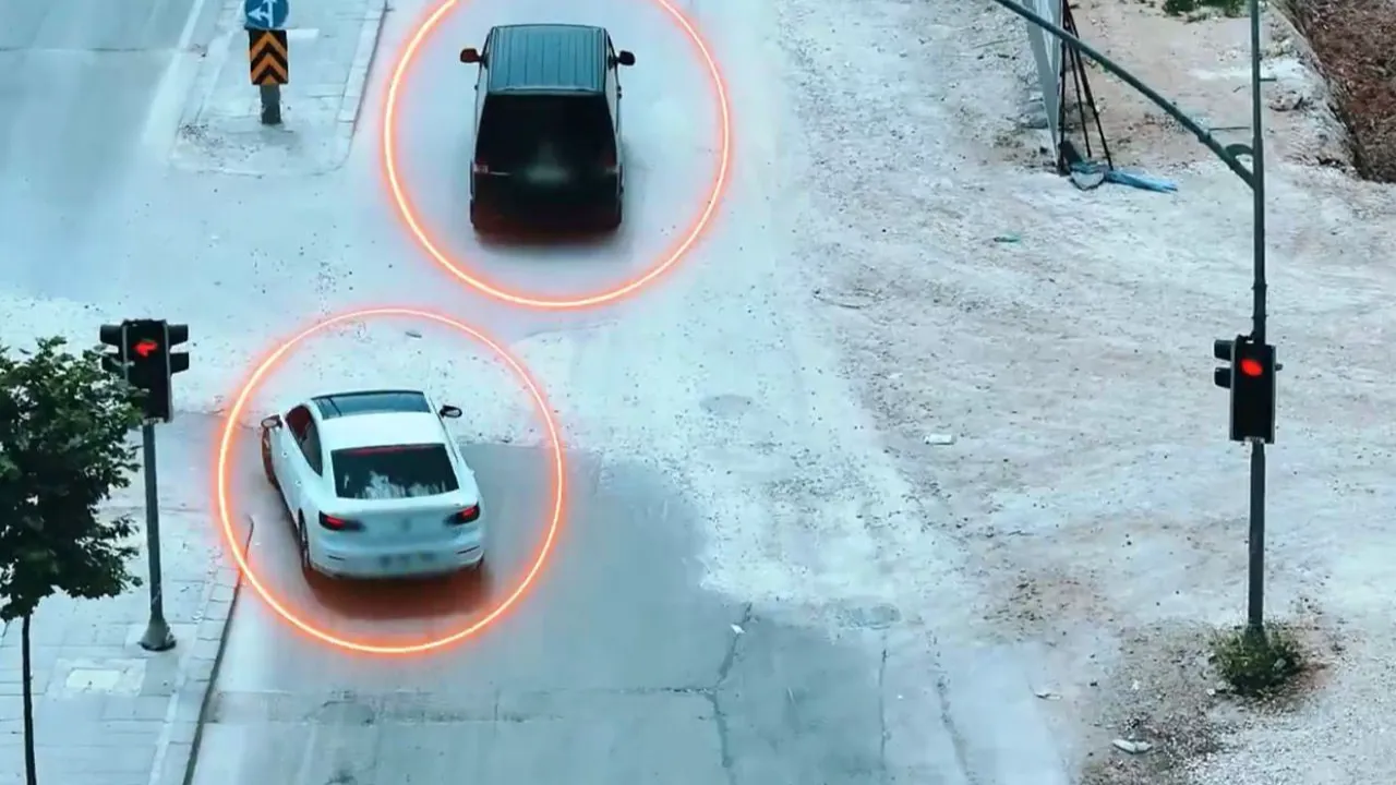 Gaziantep'te kırmızı ışık ihlaline ağır fatura! 3 bin 745 sürücüye 21.5 milyon TL ceza