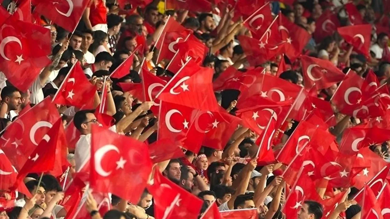 Almanya'daki milyonlarca Türk'e Dünya Kupası şoku! Türkiye maçları ücretsiz yayınlanmayacak
