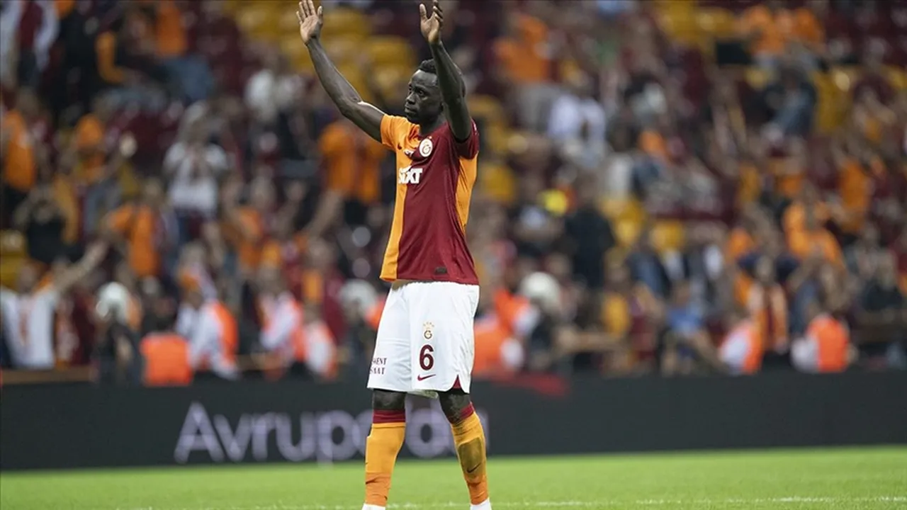 Dsavinson Sanchez, Galatasaray'da geçirdiği 3 sezonda 3 Süper Lig şampiyonluğu yaşadı.