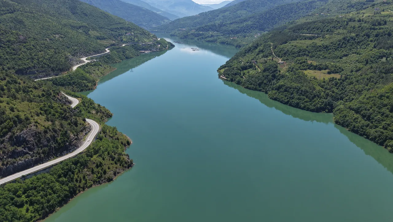 Yusufeli, Artvin, Borçka ve Muratlı barajları