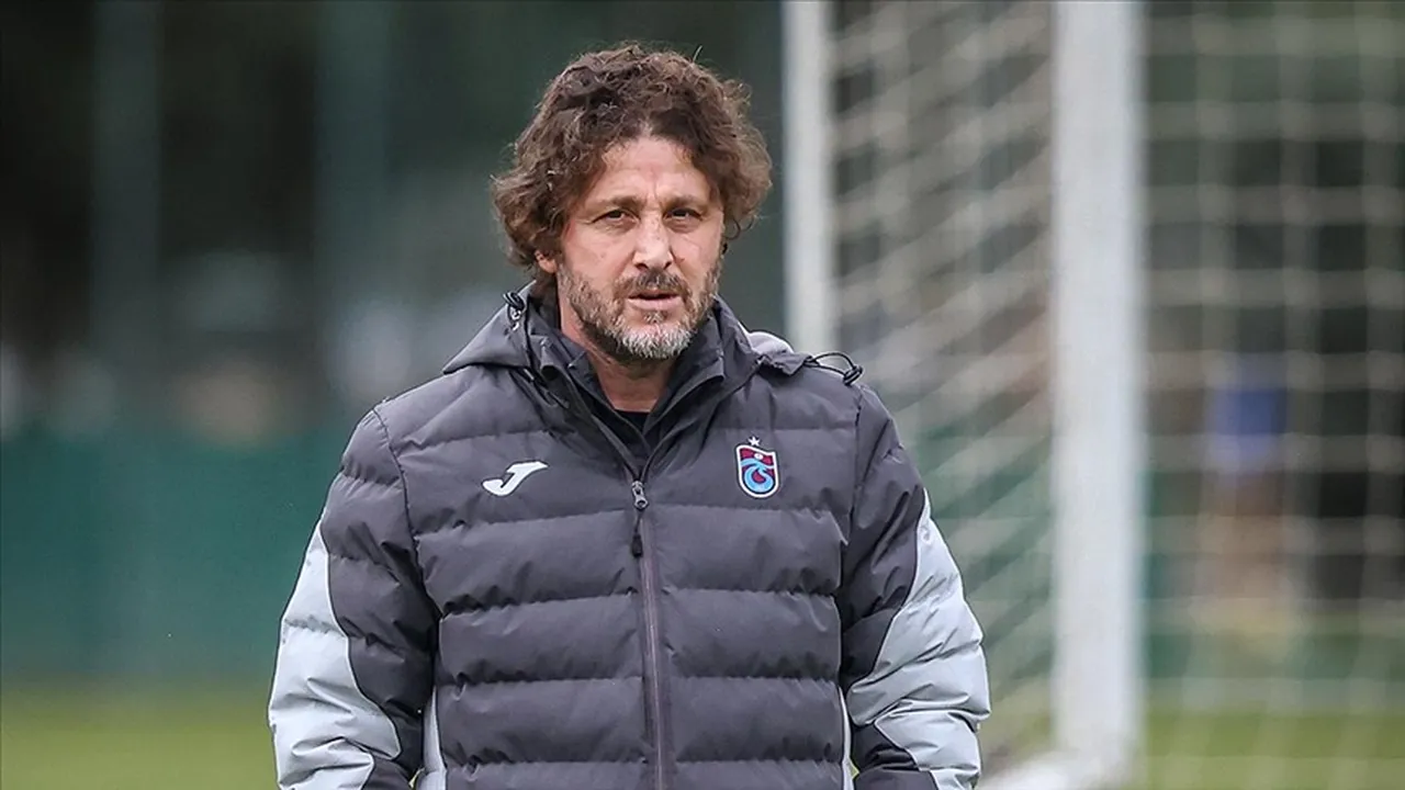 Trabzonspor Teknik Direktörü Fatih Tekke