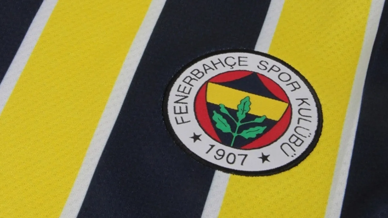 Fenerbahçe'de 5 ayrılık birden! Kulüp resmi olarak duyurdu