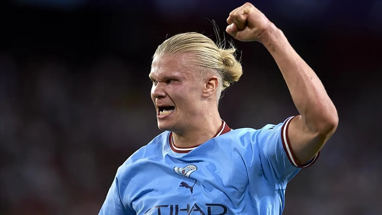 Manchester City forması giyen Erling Haaland'ın güncel piyasa değeri 200 milyon euro olarak gösteriliyor.