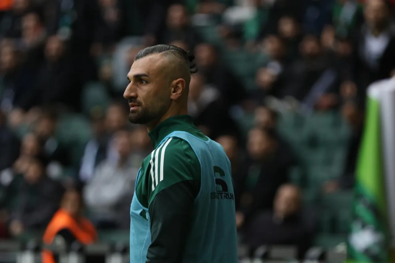 Serdar Dursun'un sözleşmesi 30 Haziran'da sona erecekti.