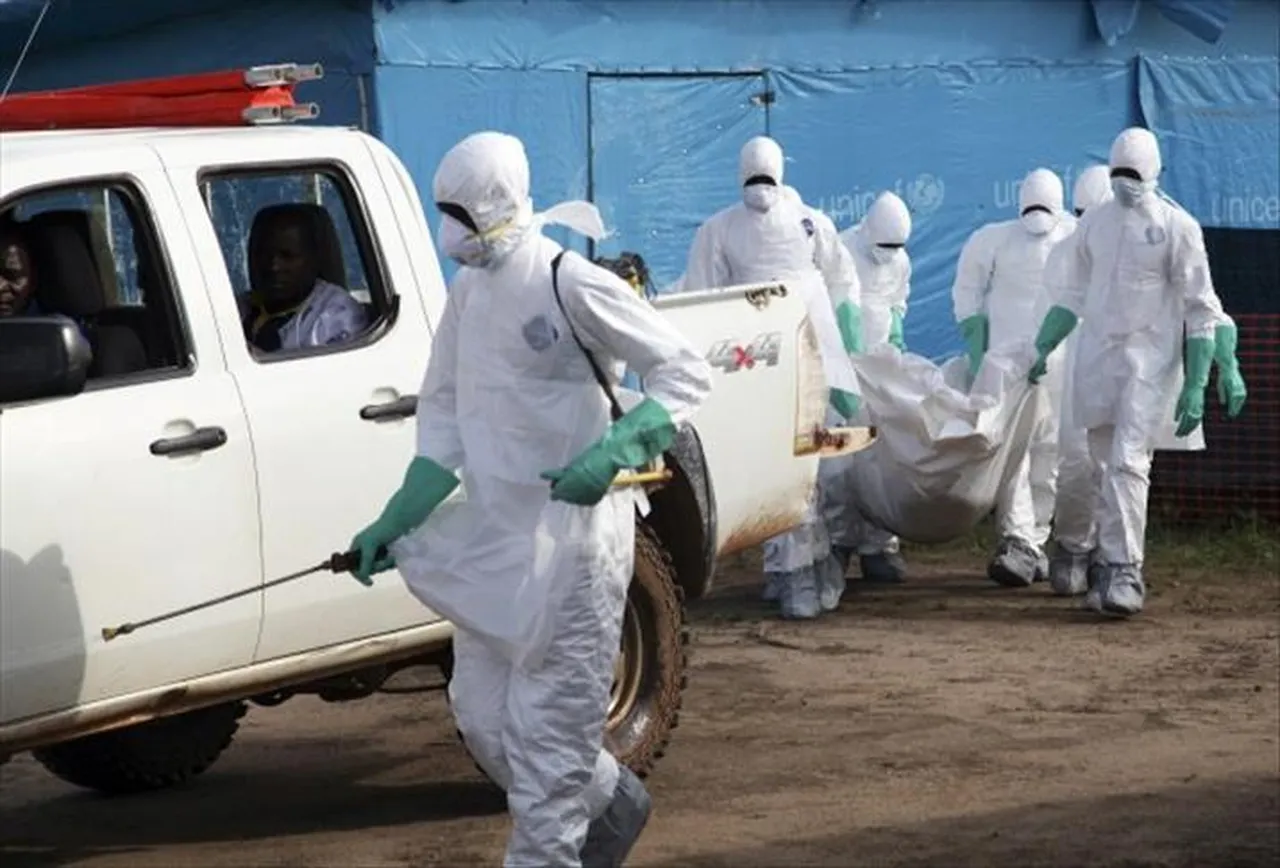 Akıllı telefonlar tetikliyor! Dünyayı sarsan ölümcül Ebola virüsünde korkutan tehlike
