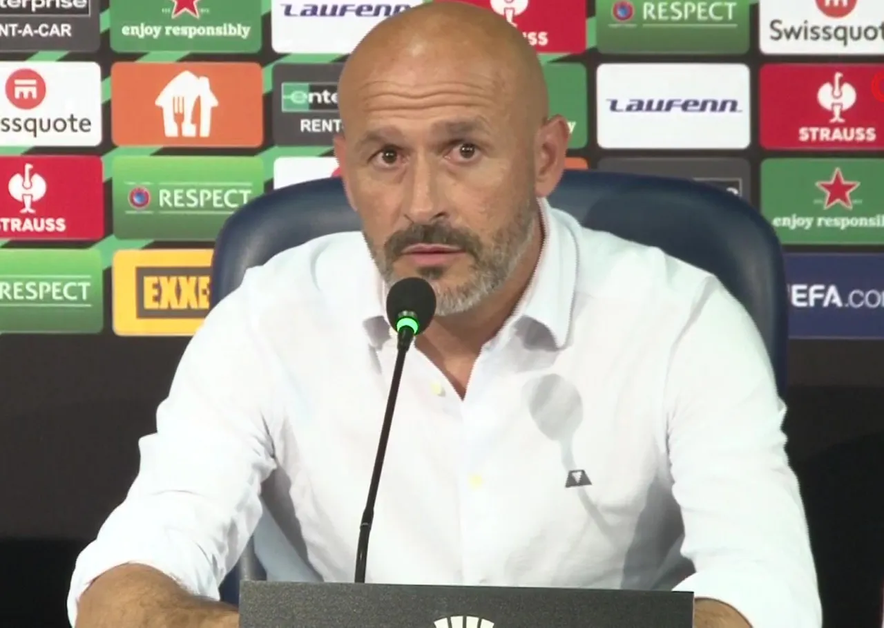 Fiorentina'ya Konferans Ligi'nde final oynatan Italiano, Bologna'da kupa kazandı.