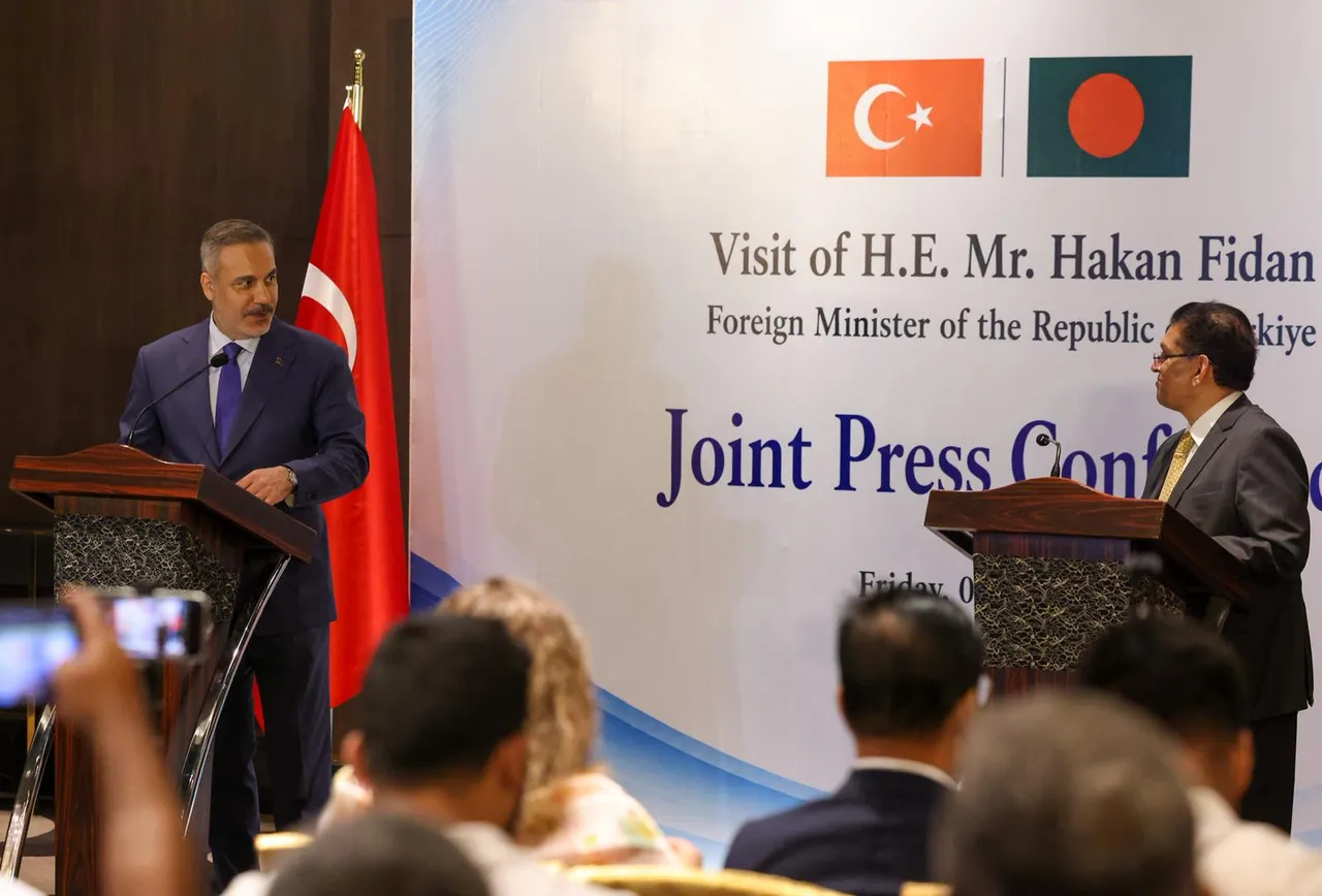 Dışişleri Bakanı Fidan Bangladeş'te! Ülkede 'yeni dönem' vurgusu: Ticaret hacmini 2 milyar dolara yükselteceğiz