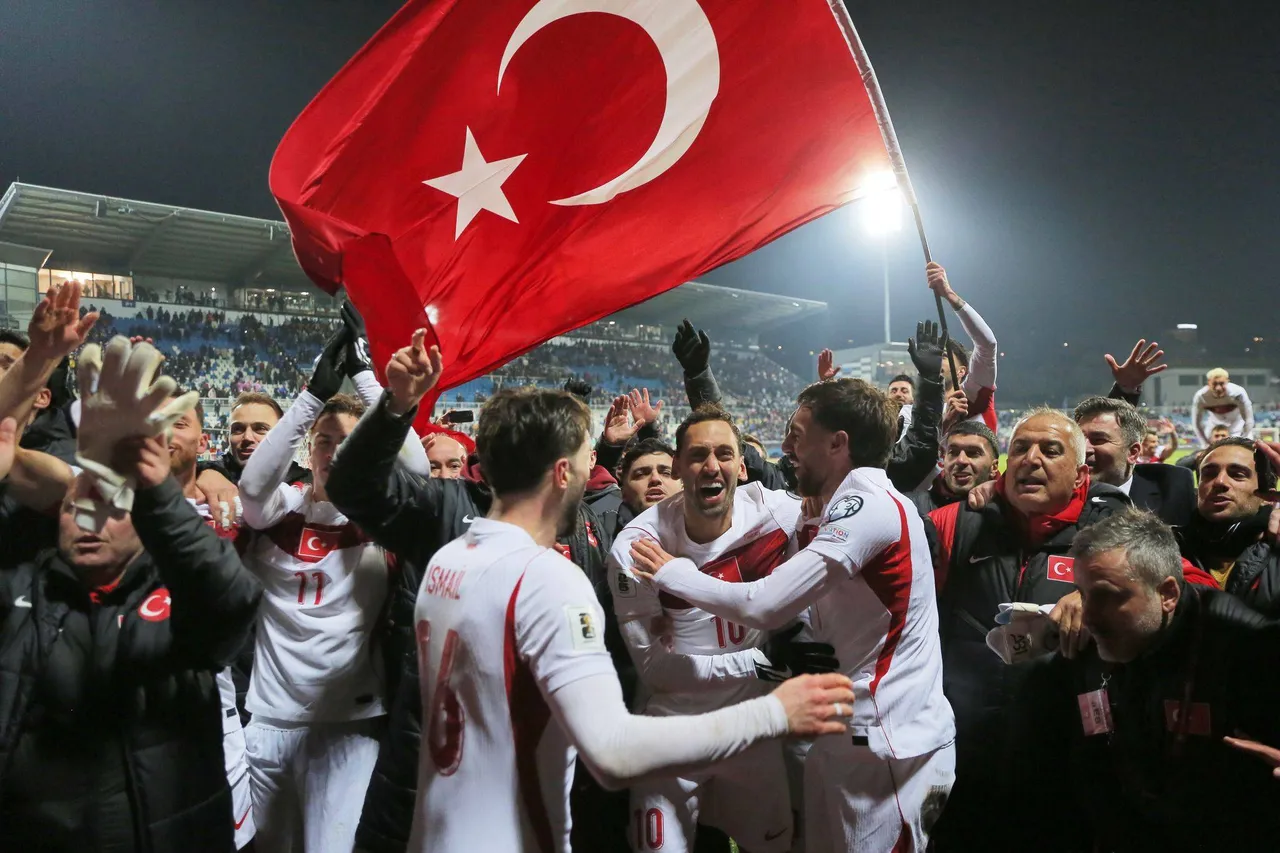 Milli Takım maçları neden şifrede kaldı? Alman yetkili gerekçesini Türkiye Gazetesi'ne anlattı: İşte sözleşmeden çıkan o gerçek!