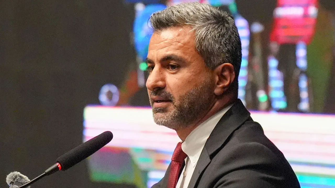 Amedspor'dan teknik direktör açıklaması!