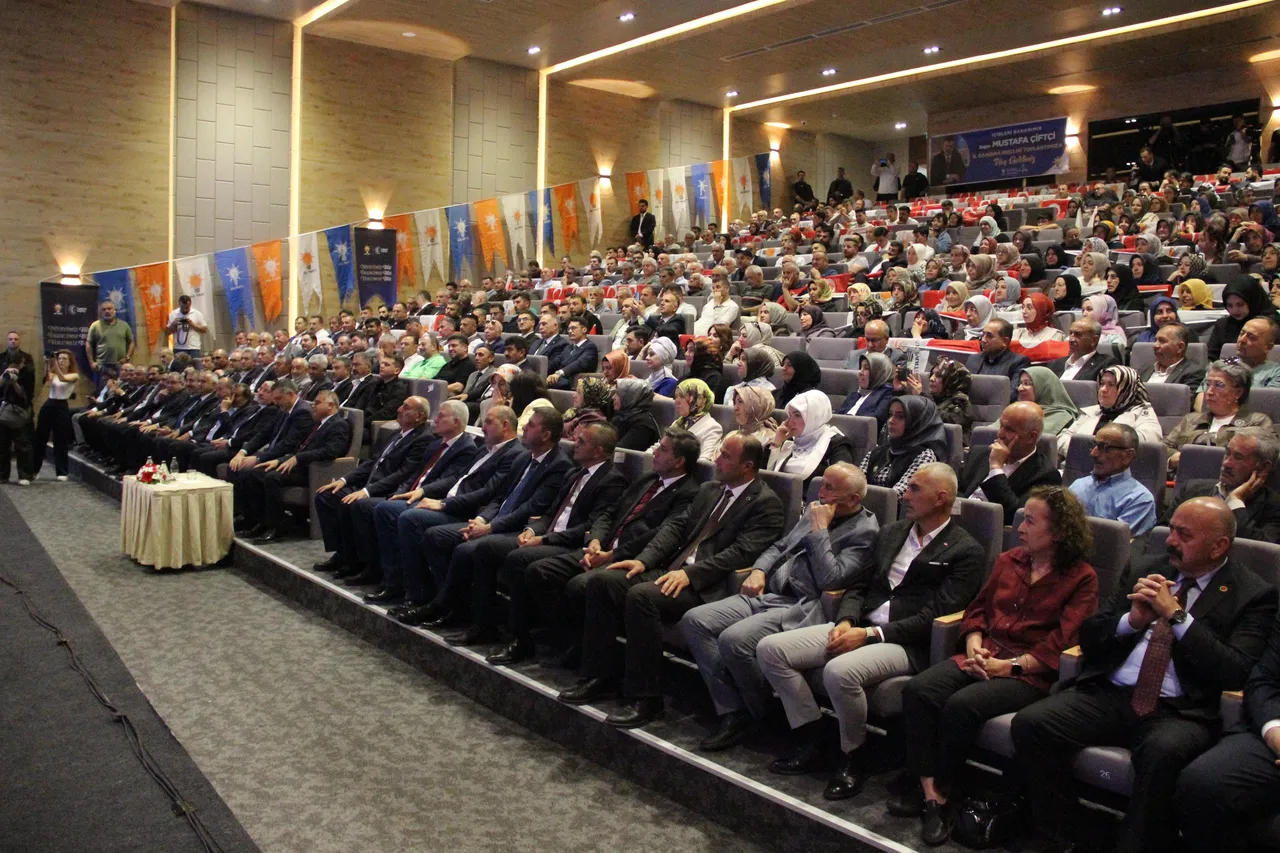 Bakan Çiftçi, yıllardır ettiği duayı açıkladı: "Rabbim bir gün de olsa bana Kudüs Valiliği'ni nasip et"