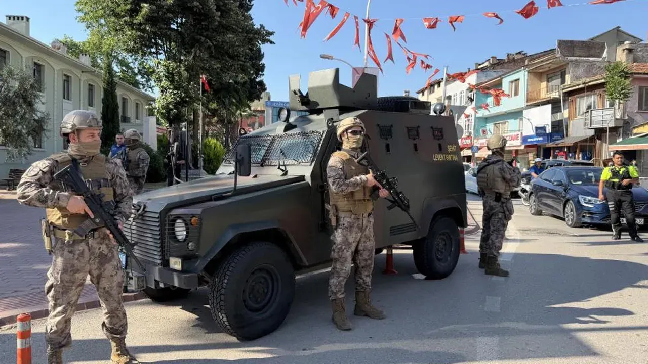 BURSA'DA ORTALIK KARIŞTI!