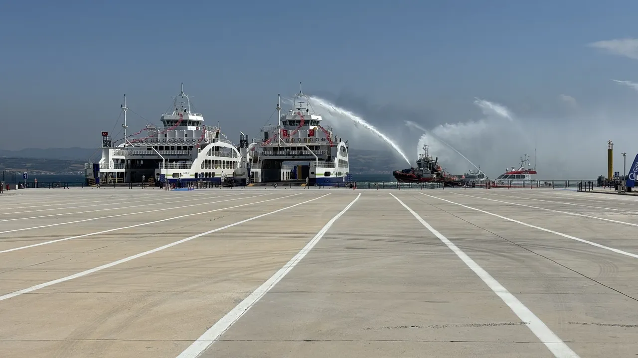 Dev projede çalışmalar sürüyor! İstanbul-Çanakkale arası 2 saate düşecek