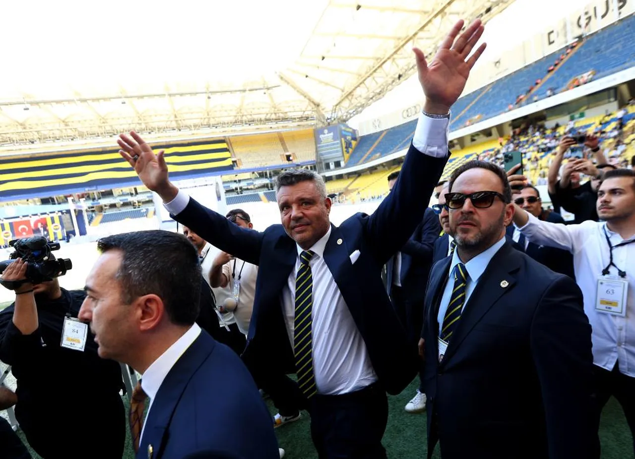 Sadettin Saran, 9 ay Fenerbahçe Başkanlığı yaptı.