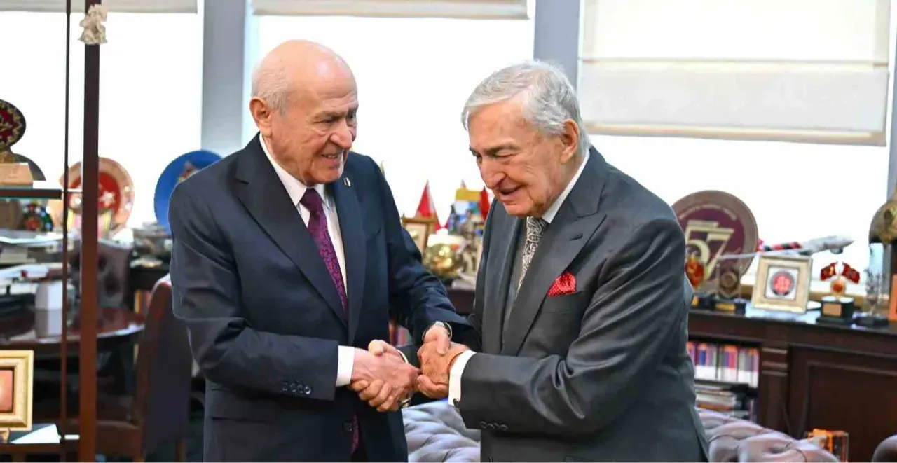BAHÇELİ'DEN KOÇ'A DESTEK
