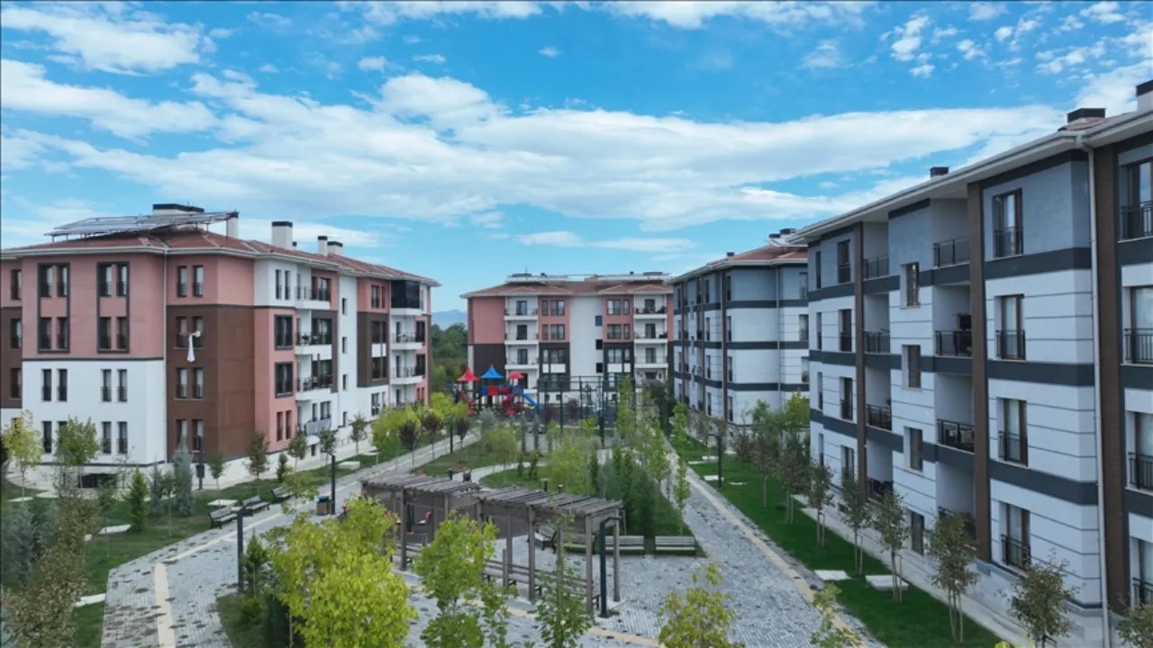 TOKİ kurasız ev satışı hangi illerde fiyatları nasıl 2026?