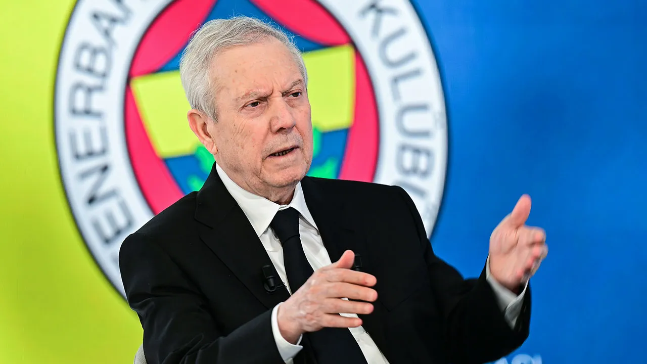 Aziz Yıldırım'dan seçim zaferi sonrası 2 transfer birden