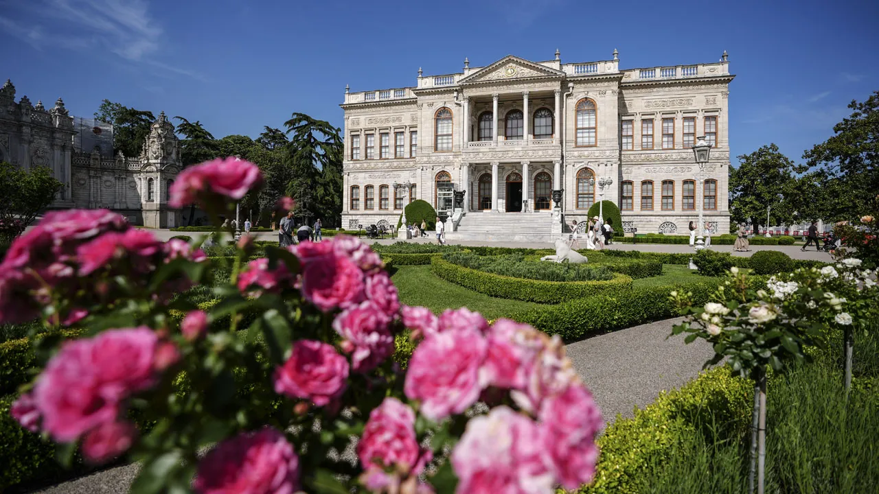Batılı görünse de özünde Türk hayat tarzı var! Dolmabahçe sarayı 170 yaşında