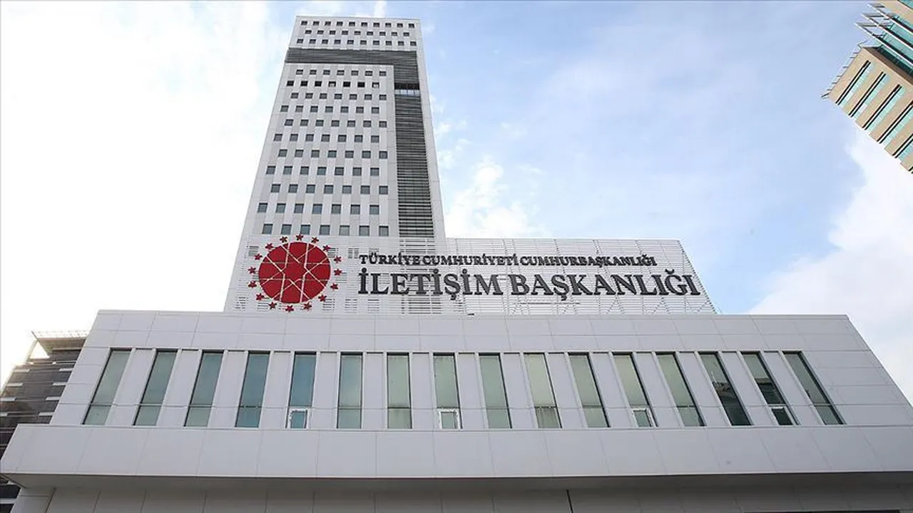 Dünyada uygulayan ilk ülke Türkiye! İletişim Başkanlığı'ndan siber saldırılara ‘blokzincir’ önlemi, erişime açıldı