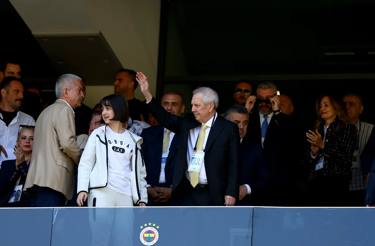 Ederson’dan Aziz Yıldırım’a telefon: Seve seve kalırım