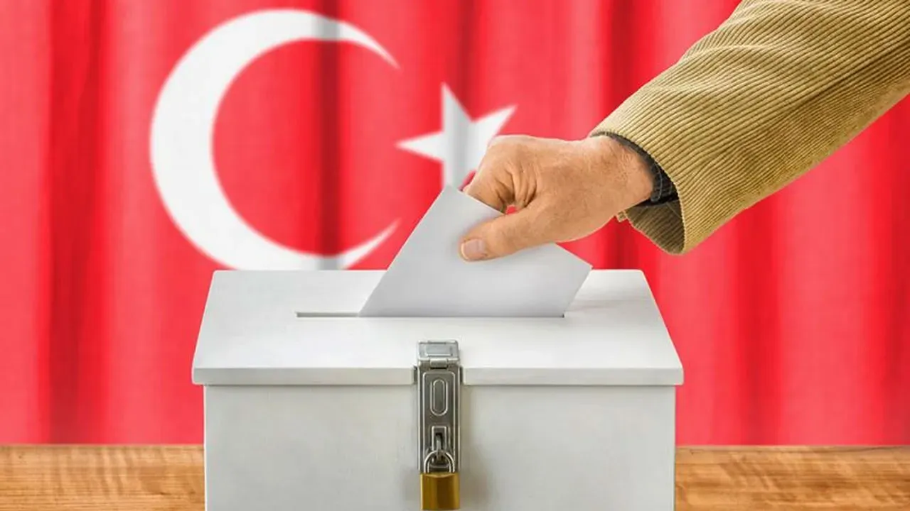 Üç şehirde mini seçim heyecanı! 10 bin 713 kişi yeniden oy atacak