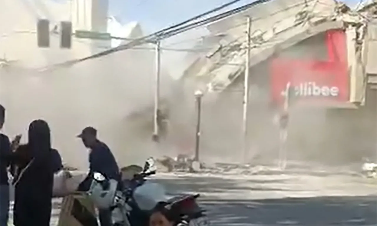 Filipinler 7.8'lik depremle sallandı! Birçok ülke için tsunami uyarısı yapıldı 