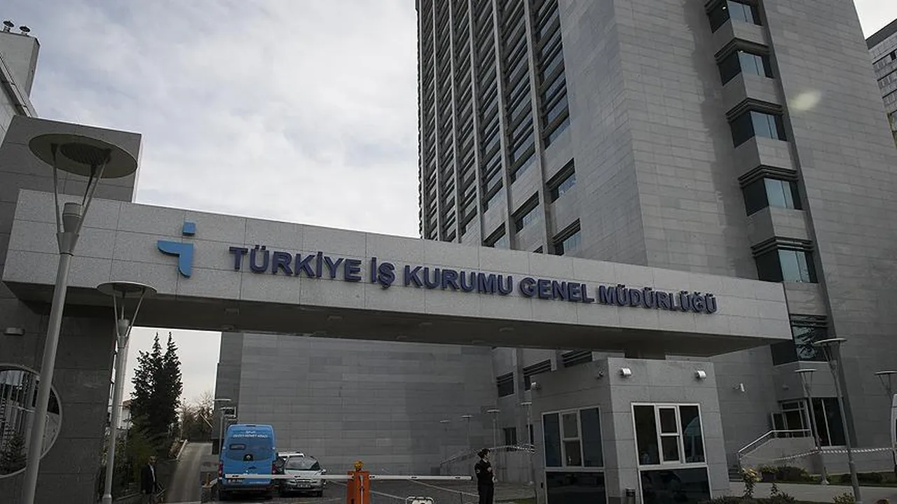 İŞKURdan istihdam hamlesi! 5 Ayda 590 bin kişi işe yerleştirildi