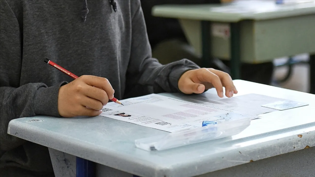 LGS 2026 saat kaçta başlayacak/bitecek? LGS süresi ve saatiyle ilgili bilgiler...